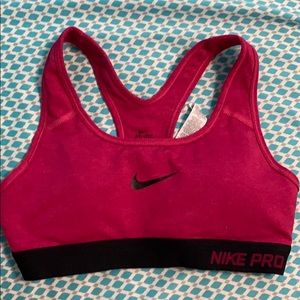 Nike Pro Bra (Raspberry Pink)